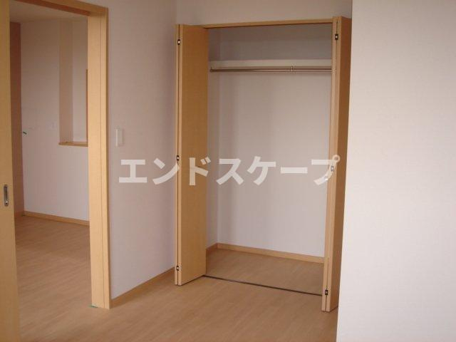 グリシーヌの収納|クローゼット
高崎、前橋のお部屋探しはエンドスケープまで！お客様の理想お聞かせ下さい♪