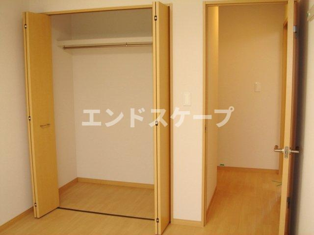 グリシーヌの収納|クローゼット
高崎、前橋のお部屋探しはエンドスケープまで！お客様の理想お聞かせ下さい♪