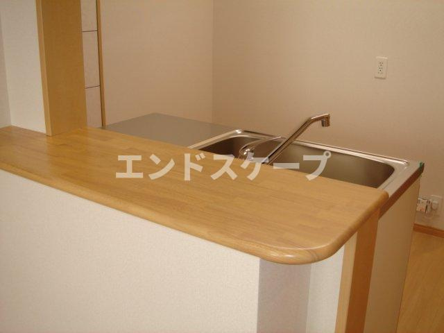 グリシーヌのキッチン|キッチンカウンター
高崎、前橋のお部屋探しはエンドスケープまで！お客様の理想お聞かせ下さい♪