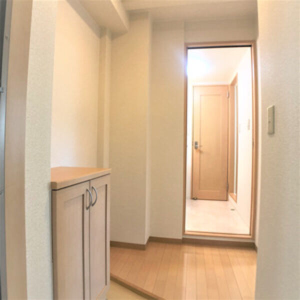 メゾンハナブサ　名古屋市賃貸　仲介手数料無料の玄関