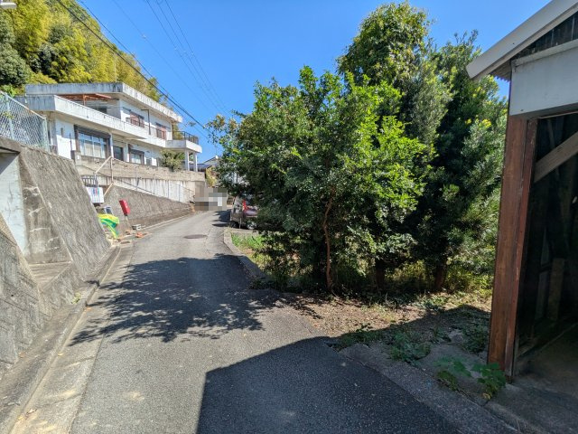 和歌山市岩橋・土地・56947の前面道路含む現地写真