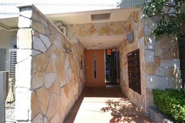 Ｂｌａｎｃ　Ｐｉｅｒｒｅのエントランス