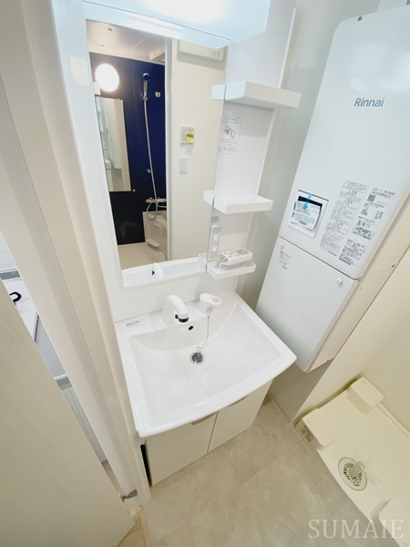 レピュア青砥レジデンスの洗面所|独立洗面台付き☆