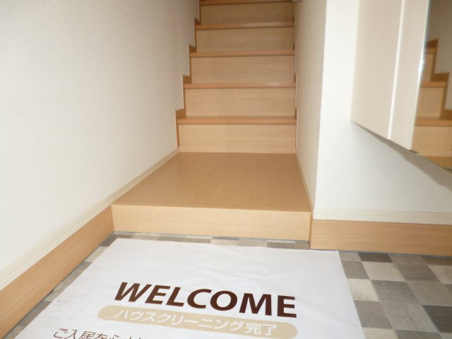 オークス金子Ｄの玄関