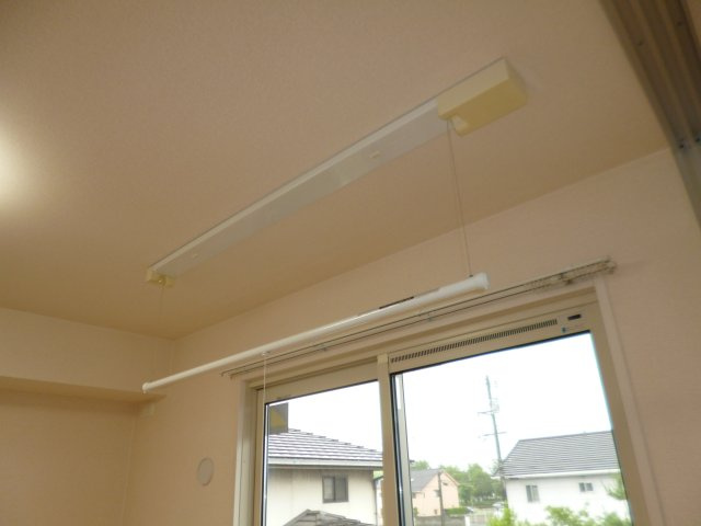 オークス金子Ｄの設備|室内物干し