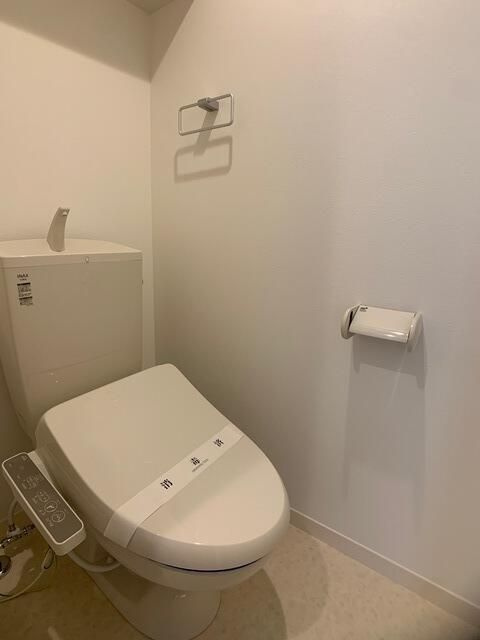 プチハウス２のトイレ