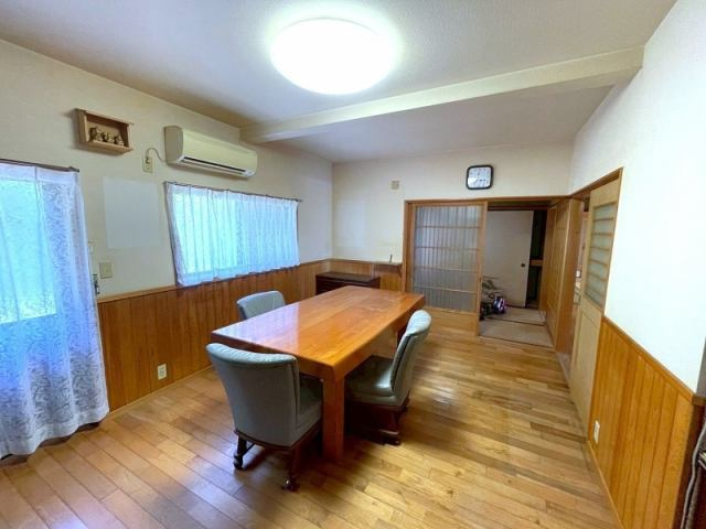 高知市春野町弘岡下　中古一戸建てのダイニング