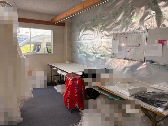 敷地ＢＩＧな２５４坪★鉄骨造の倉庫兼事務所★敷地内駐車１０台以上可能★高島市今津町のその他|室内