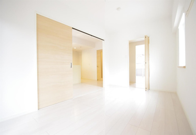 【内装】 | Spring長嶺南 | 明るい室内です