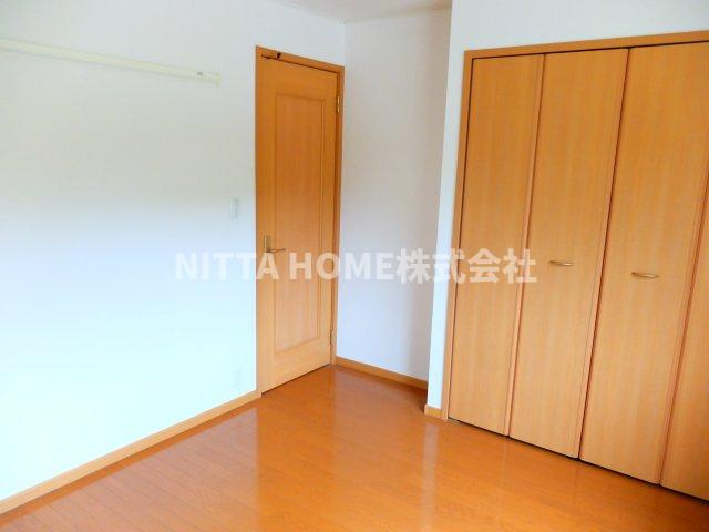 ベェル　ヴェルの寝室|独立した洋室は寝室にもＧＯＯＤ♪