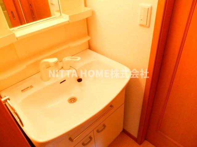 ベェル　ヴェルの独立洗面台|人気の独立洗面化粧台(*^^*)