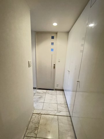 KAISEI神戸海岸通第2の玄関