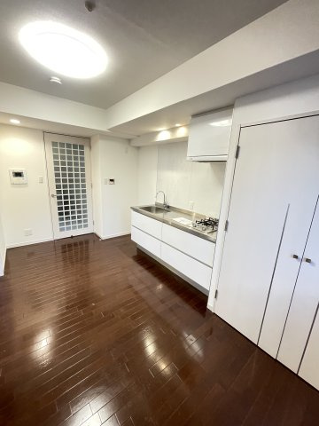 KAISEI神戸海岸通第2の居間・リビング