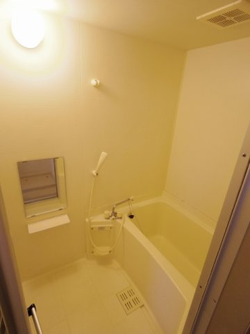 シュマンハウスの浴室|バス