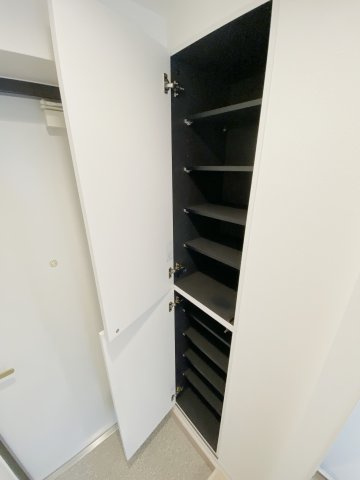 レピュア青砥レジデンスの収納|シューズボックスです☆