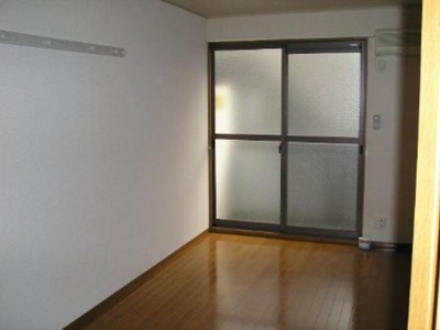 【居間・リビング】 | シェルヴィラージュ | 洋室