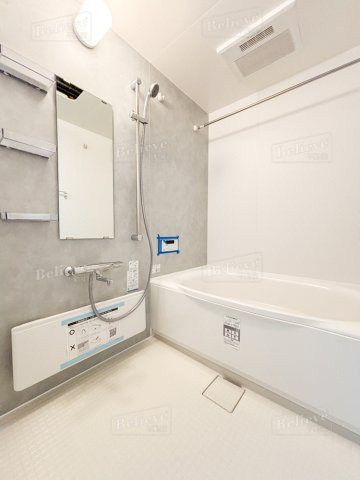 GOTOビルディングの浴室|追い焚き・浴室乾燥機付きのお風呂です♪