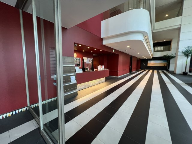 クロスタワー大阪ベイのロビー|ロビー