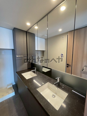 【独立洗面台】 | HARUMI FLAG SUN VILLAGE T棟（晴海フラッグサンヴィレッジT棟）