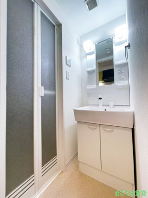 【独立洗面台】 | グランパシフィック塩草公園