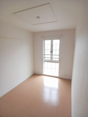 【寝室】 | フラワー御園