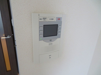【セキュリティ】 | ファステートOSAKAシティゲート | モニター付きインターホンです