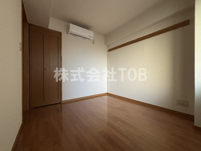 【洋室】 | ドルフ喜多見 