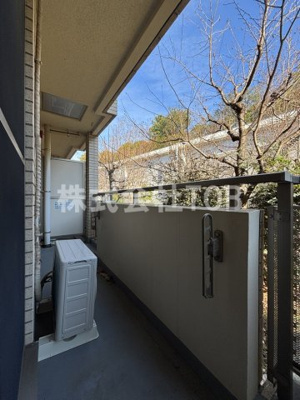 【バルコニー】 | ドルフ喜多見 