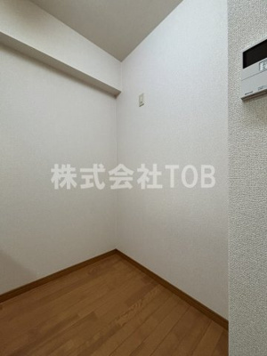 【その他】 | ドルフ喜多見  | 冷蔵庫置場