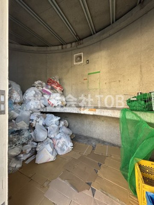 【その他共用部分】 | ドルフ喜多見  | ゴミ捨て場