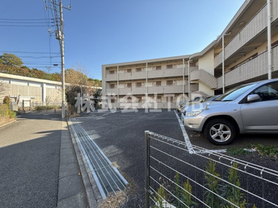 【駐車場】 | ドルフ喜多見 