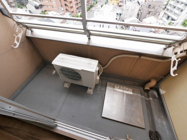 メロディーハイム美章園のバルコニー