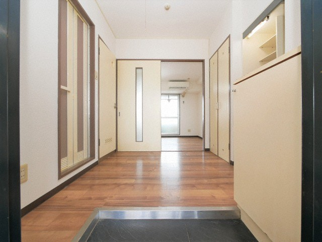 メロディーハイム美章園の玄関