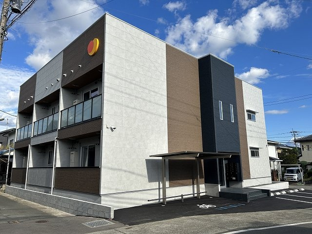 熊本市東区小山５丁目のアパートの外観