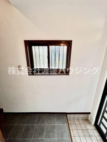 北石切町一戸建のその他|窓