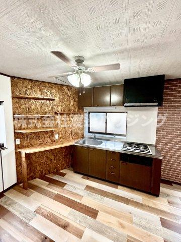 北石切町一戸建のキッチン