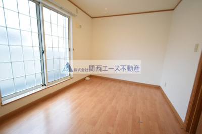  | エスポアールナカタニ