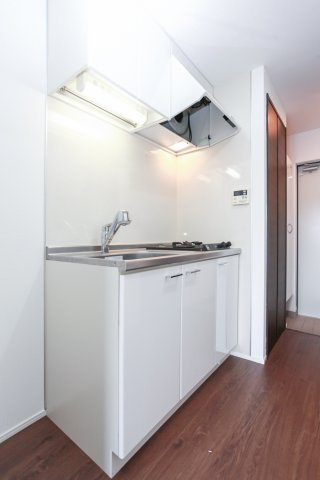 サヴォイ博多エレメンツ　11階のキッチン|別号室のものです。現状優先になります。