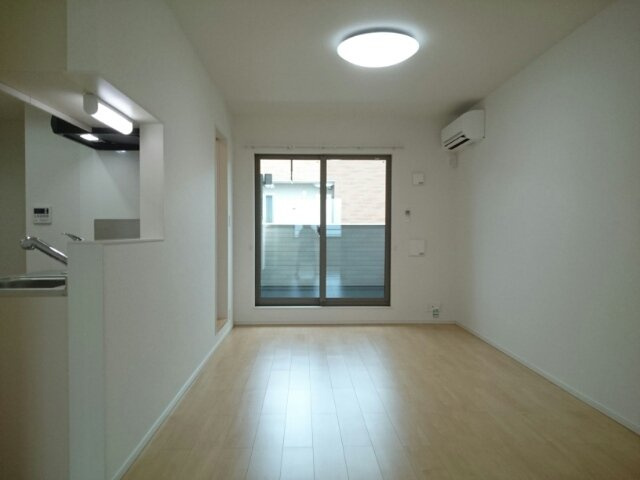 プチフローラ　北野田Ⅰの居間・リビング