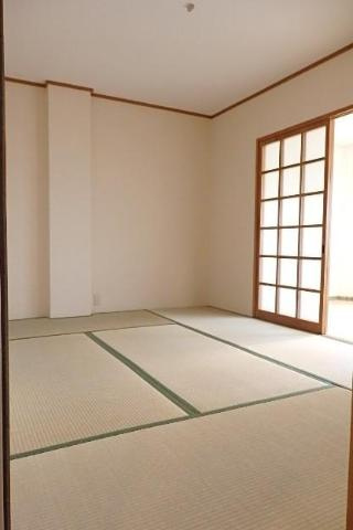 ラ・フォーレ松ノ下の内装|和室