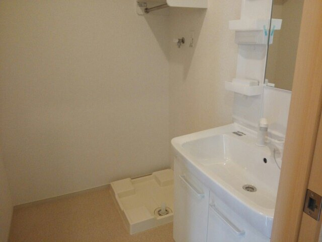 フローラ・８の洗面所