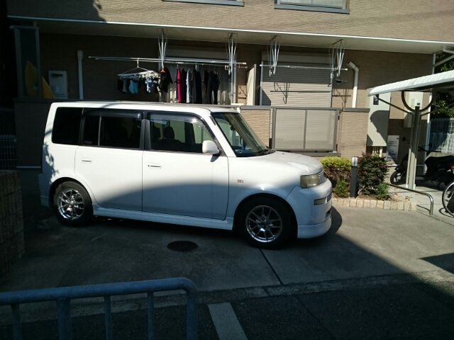 カレント・レジデンスの駐車場