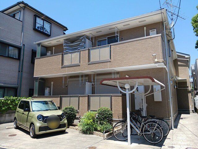 カレント・レジデンスの外観