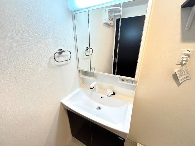 シェトワはつしばの洗面所|洗面