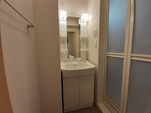 ジュネス５番館の洗面所