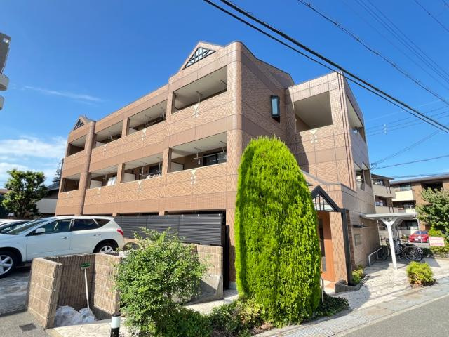 アヴァンティ三国ヶ丘の外観|外観写真（昼）