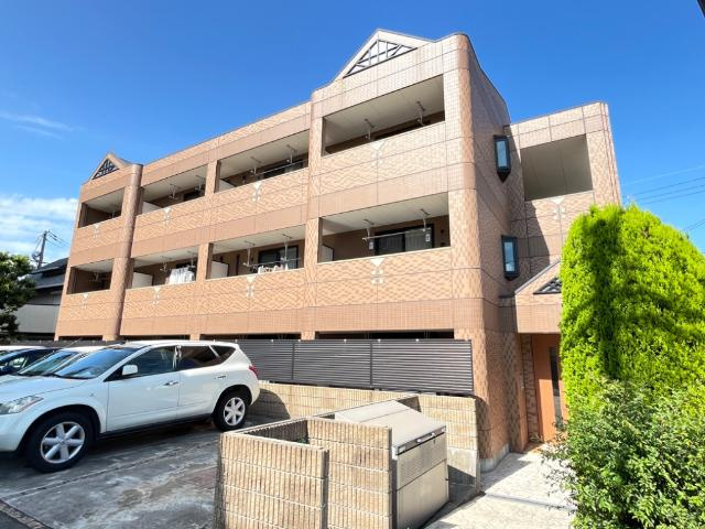 アヴァンティ三国ヶ丘の外観|外観写真（昼）