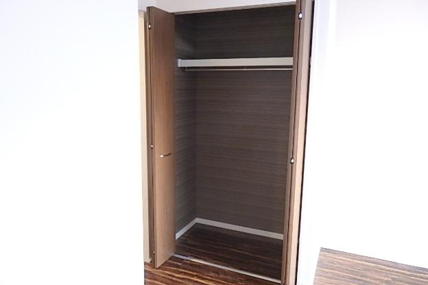 ＴＡＡＭＯＳＵ　ＣＲＥＳＴ(タアモスクレスト)の収納|クローゼット