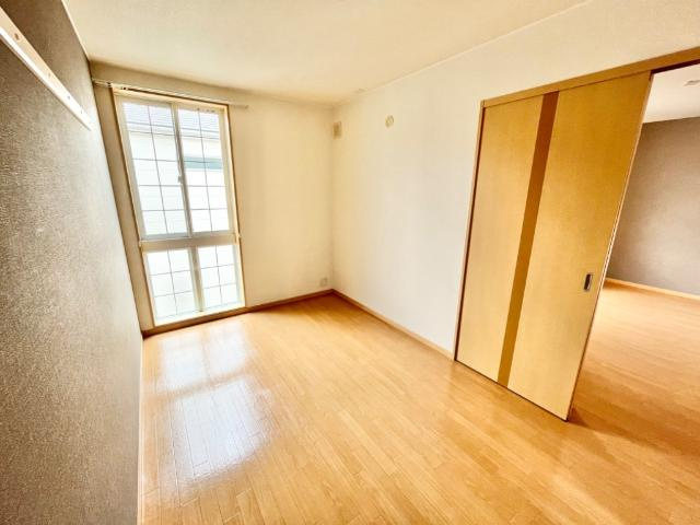 エトワール桜の内装|洋室