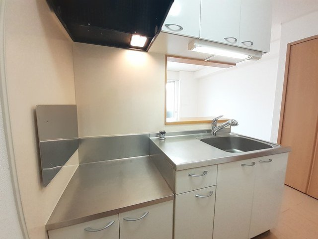 クリスタルブライトのキッチン